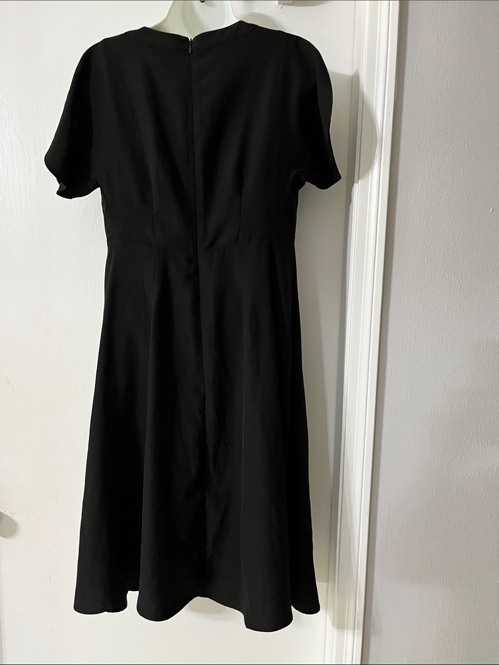 Banana Republic Black Short-Sleeve V-Neck A-Line Dress - Picture 3 of 9